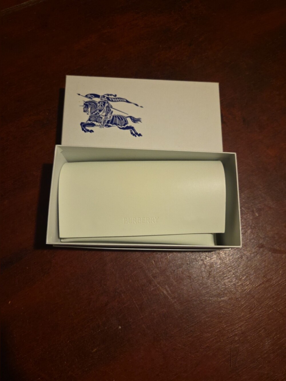 Burberry White Fold-Over Leather EYEGLASS Clutch